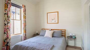 1 Schlafzimmer, Bügeleisen/Bügelbrett, Reisekinderbett, kostenloses WLAN