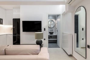 1 Schlafzimmer, schallisolierte Zimmer, Bügeleisen/Bügelbrett