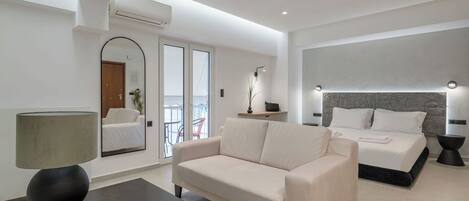 Deluxe Apartment, City View | 1 bedroom, soundproofing, iron/ironing board, free WiFi