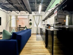 Comfort Apartment | Private kitchen | Fridge, microwave, oven, stovetop