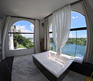 Terrace/patio - Hotel Casablanca Boutique Swiss Bonmont (Hernandarias)