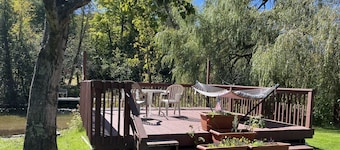 Riverview Retreat on the Platte River – Open Year-Round Northern Michigan Magic