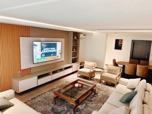 Economy Apartment, Balcony, City View | Living area