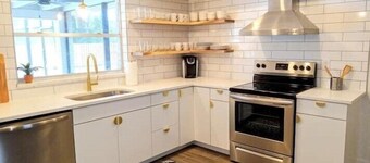 Hummingbird 5 Beach House