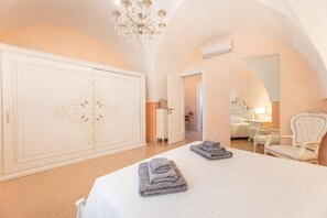 4 Schlafzimmer, kostenloses WLAN, Bettwäsche
