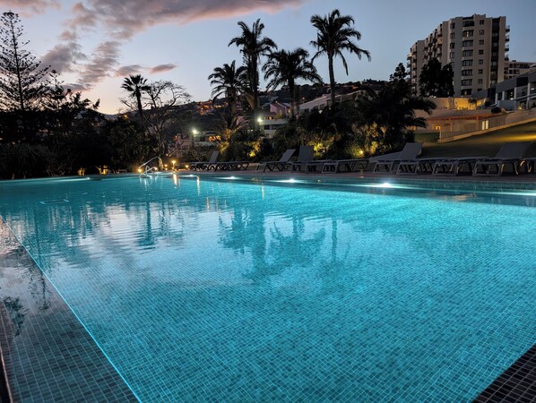 Piscina externa