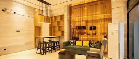 Lobby lounge