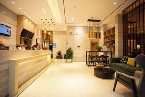 Lobby - Guiyuan Hotel (Foshan Lingnan Tiandi Oriental Plaza Branch) (Foshan)