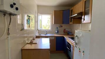 雪櫃、焗爐、爐具、廚房用具/餐具/器皿