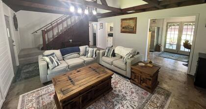 Newly Renovated Coastal Escape - Golf, Fishing, Dining Nearby