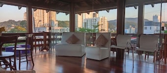 Blu hostel