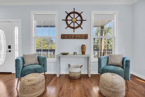 Interior - Sunny Shores Getaway - Pool, Golf Cart, Near Beach (North Myrtle Beach)