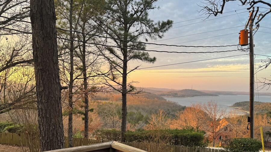 Whispering Woods Cabins & Grill