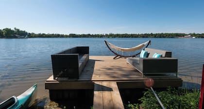 Chic Lakefront Escape
Designer Touches + Canoe + Fire Pit + Private Dock