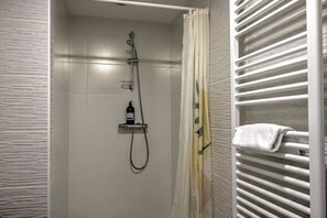 Hair dryer, towels - Couleur Pyla - Avec piscine partagée (La Teste-de-Buch)
