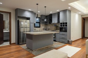 Private kitchen - Settle Inn Sodic Villette Apartment (New Cairo)
