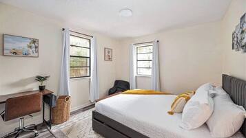 1 bedroom, WiFi, bed sheets