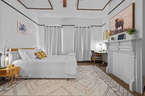 Unclassified image, 2 of 19, button - Portside Kid Friendly Fast Wi-Fi Self Check in (Portsmouth)