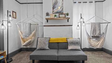 TV, fireplace, offices