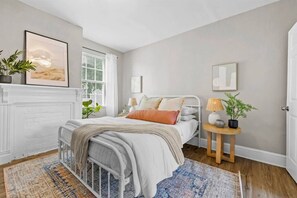 2 Schlafzimmer, Bügeleisen/Bügelbrett, Reisekinderbett, WLAN