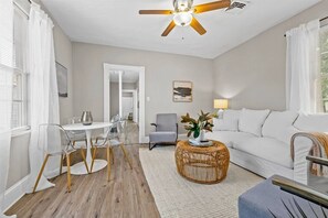 Uklassifisert bilde, 3 av 22, knapp