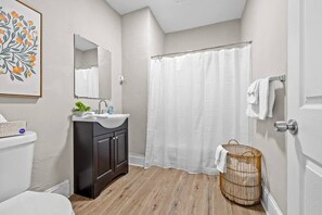 Regadera y secadora de cabello 