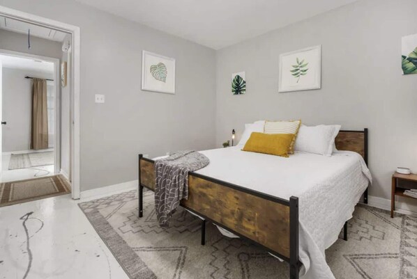 2 habitaciones, tabla de planchar con plancha y wifi 