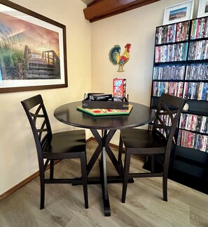 Dining - The Nest- Lake House with a View (Cookson)