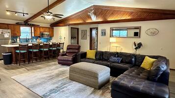 Smart TV, video games