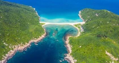 Kaiwei Hotel (Wanning High-speed Railway Station Branch)