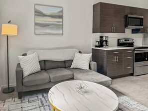 تلفزيون، مكتب