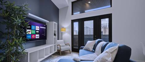 Televisión y oficina