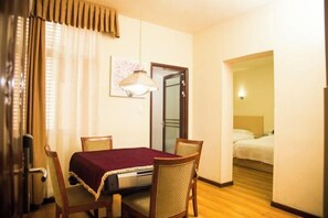 Room - Haojia Express Hotel (Zhuhai Gongbei Port Fuhuali Branch) (Zhuhai)