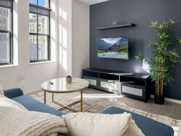 Tv och kontor