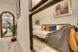 开间 | 免费 WiFi