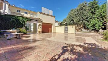 Restauration extérieure