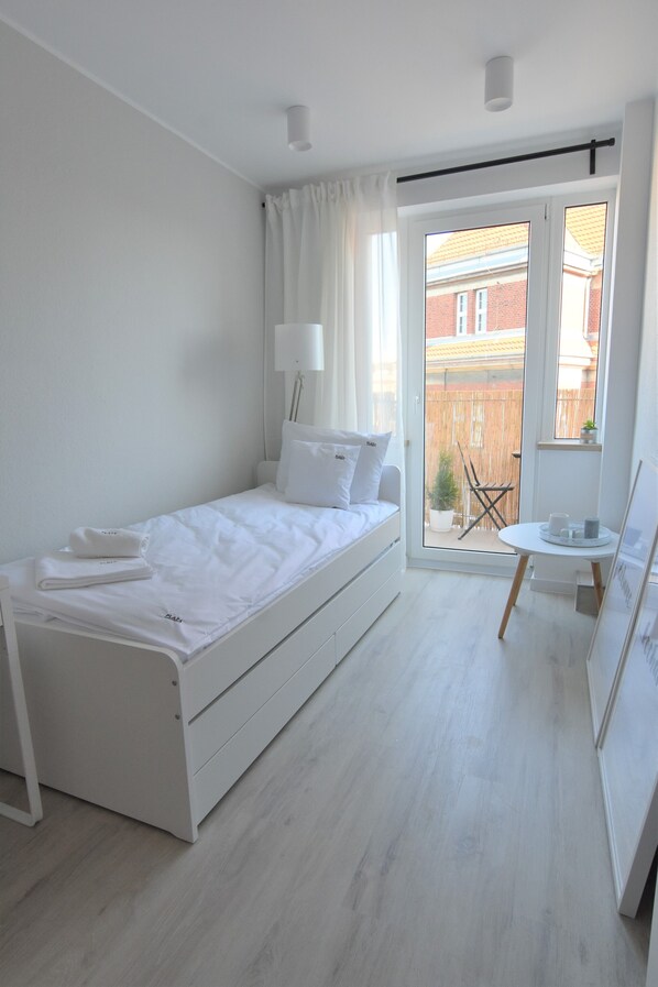 2 chambres, fer et planche à repasser, Wi-Fi, draps fournis