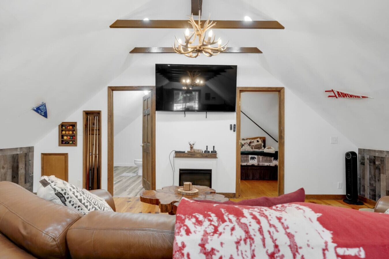 Smart TV, fireplace, video games