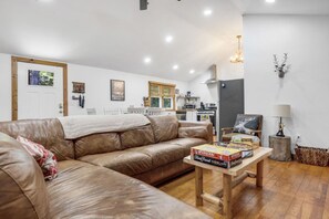 Smart TV, fireplace, video games