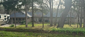 Spacious 4-bedroom, 2-1/2 bath, 2,700 sq ft, wooded one acre lot