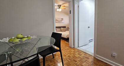 Cozy and Modern Bachelor Apartment
