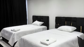 双人房 | 高档床上用品、免费 WiFi、床单