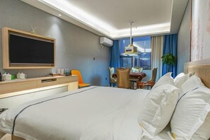 Room - Longqiao Hotel (Yichang Yiting Three Gorges Airport) (Yichang)