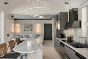 Fridge, microwave, oven, dishwasher