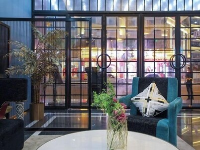 Jupian Movie Hotel (Pingyang Aojiang Xinhenan Road)