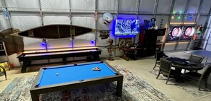 Games room - Making Waves at Lewis-Smith Lake in Arley, AL (Arley)