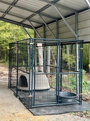 Terrace/patio - Making Waves at Lewis-Smith Lake in Arley, AL (Arley)