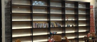 Film and Television Youth Hotel (Shanghai Chefeng Road)