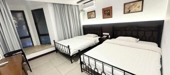 Film and Television Youth Hotel (Shanghai Chefeng Road)