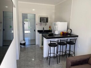 Family Quadruple Room, Patio | Private kitchen - Pousada Jeová Jireh (Penha)